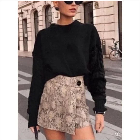 Zara Dresses & Skirts - ZARA Blogger Fave Faux Snake Skin Skort Button Mini Skirt